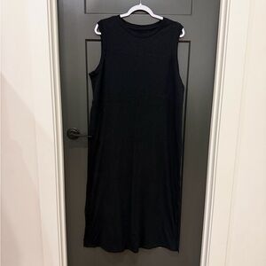 Universal Thread Sleeveless Black Midi Dress